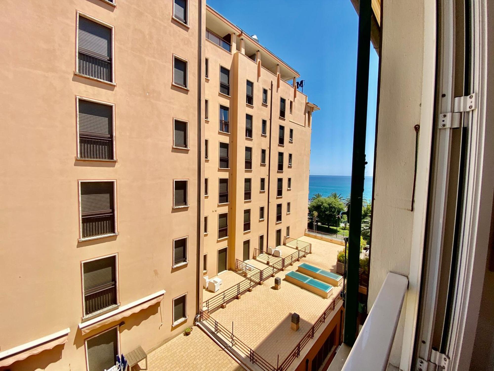 Hotel Alba Chiara Финале Лигуре Экстерьер фото